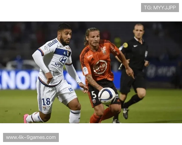 马里潘补时头球救主，佛罗伦萨2-2战平都灵